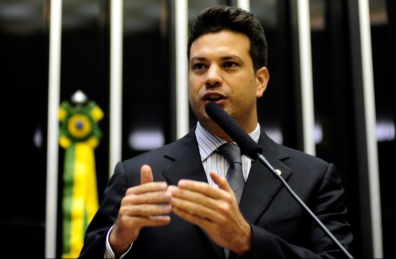 Brasília (DF) - O líder do PMDB na Câmara, deputado Leonardo Picciani